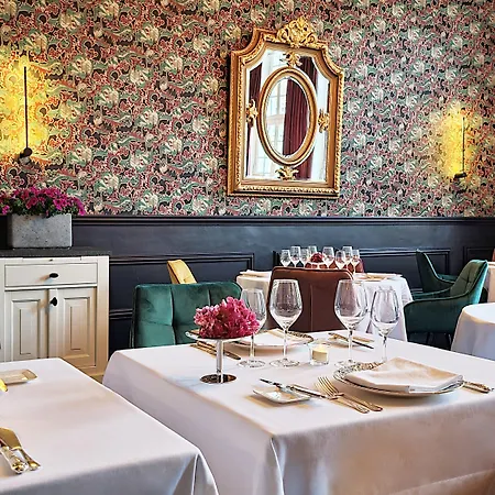 Restaurant Steenhuyse Ξενοδοχείο 4*